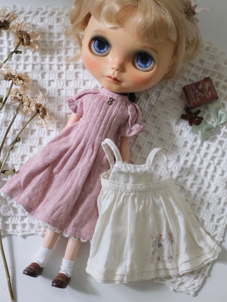Gathered dress and Linen apron