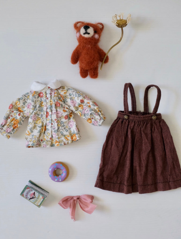 Floral blouse and jump skirt