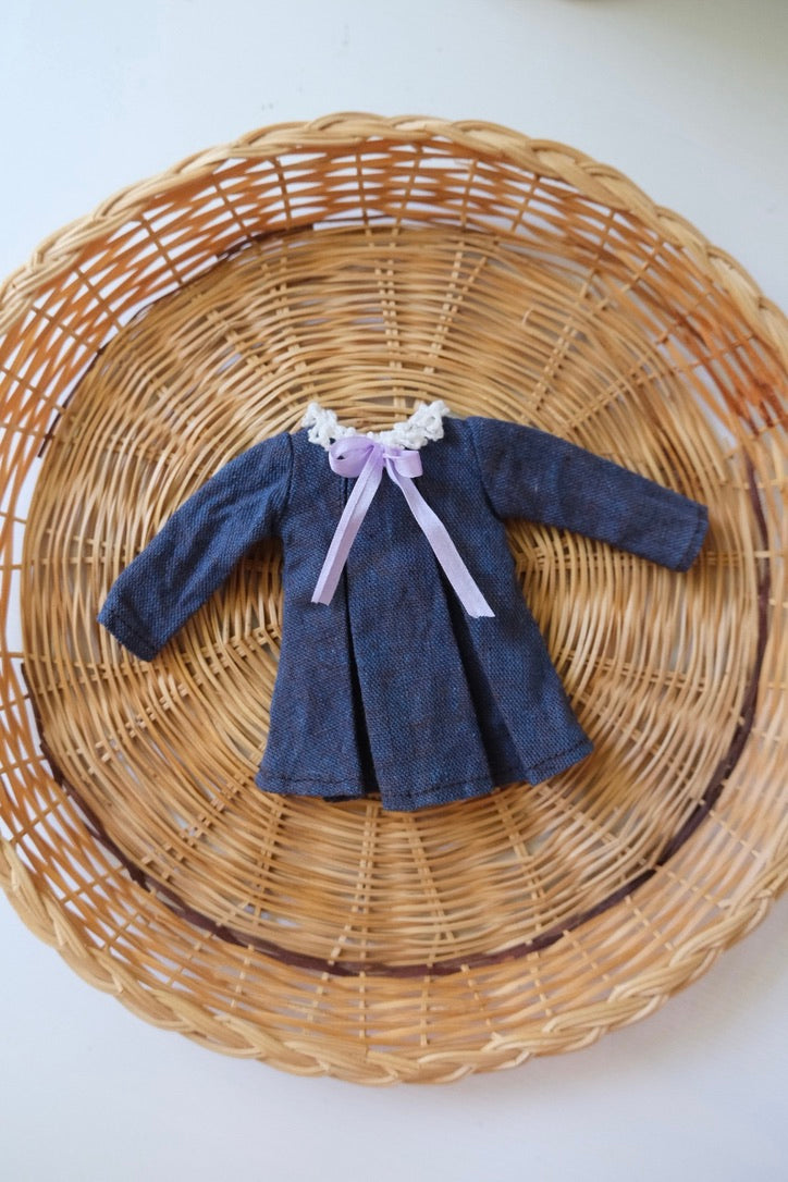 Big pleated Dress _ Dark blue