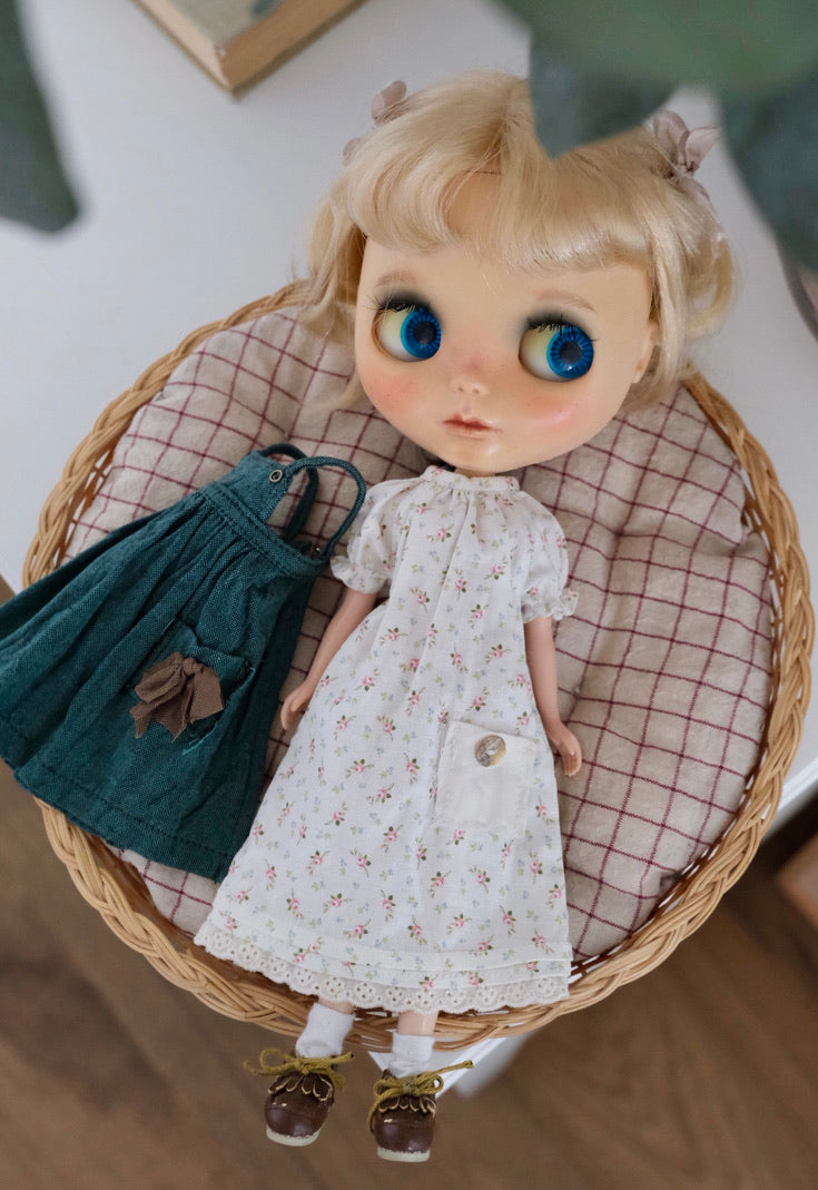 Gathered neck dress and pinafore apron