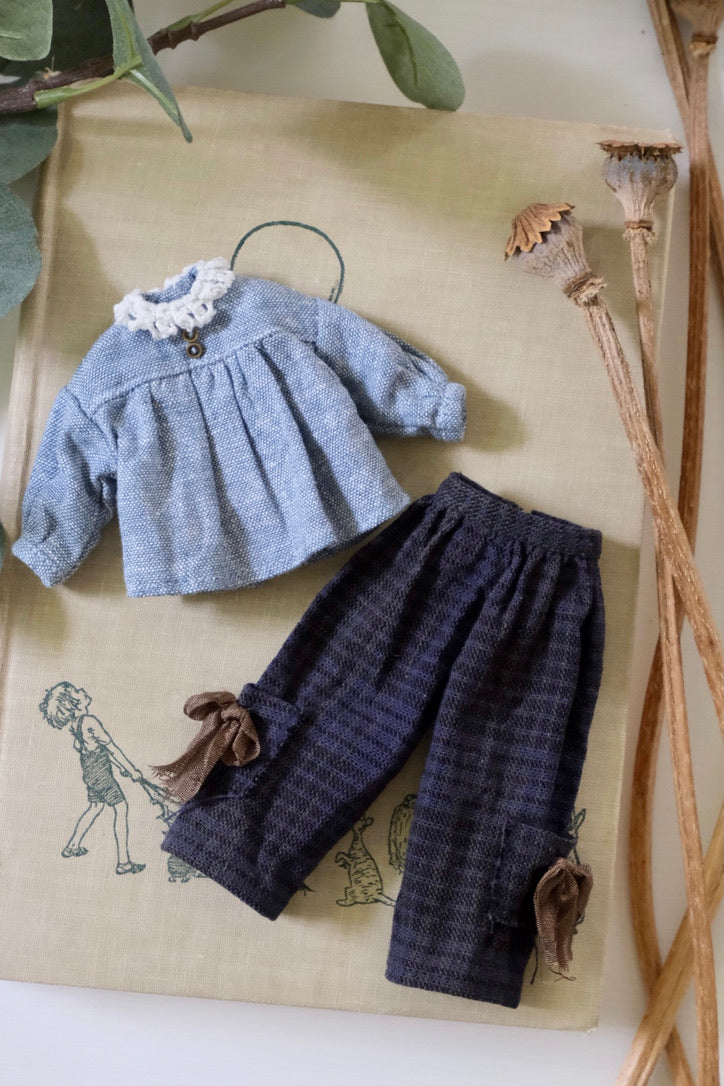 Linen gathered blouse and pants