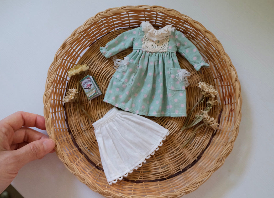 Dress and Underskirt set _Mint polka dot
