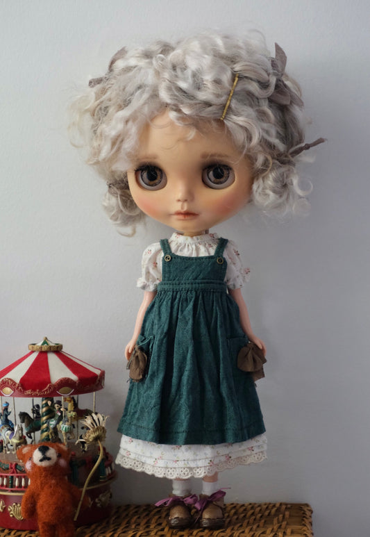 Gathered neck dress and pinafore apron
