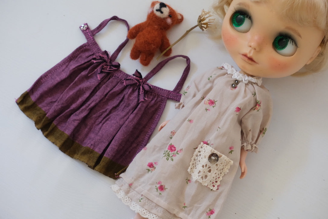 Gathered neck dress and apron_Purple