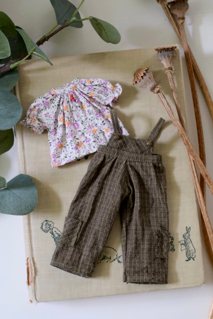 Floral gathered blouse and jump suit