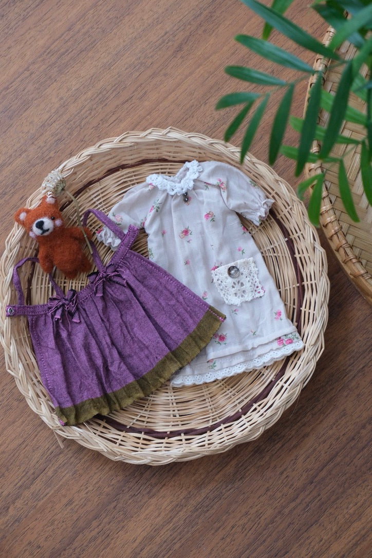Gathered neck dress and apron_Purple